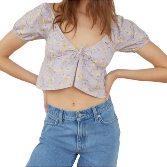 Aritzia Sunday Best Kaia‎ Puff Sleeve Peplum Top Lavender Floral Size M - Picture 1 of 7